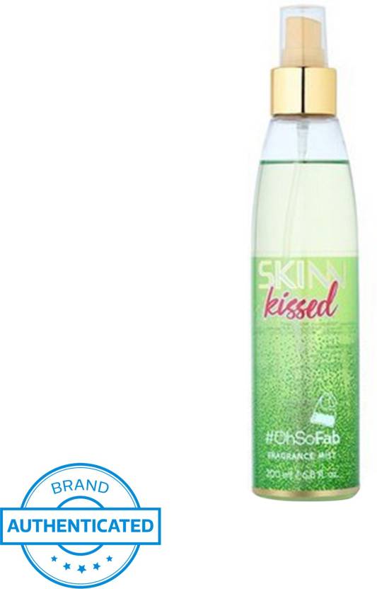 Skinn by Titan Kissed Perfume For Women (200 ml) Flat 65% Discount Starts From Rs.206