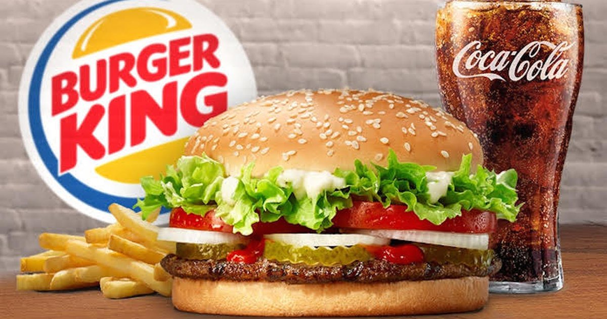 Burger King - 2 Veg Whopper/Chicken + 2 Burger King Sundae + 1 Cheesy Fries + 2 Regular Pepsi @ Rs.116 Worth Rs.525