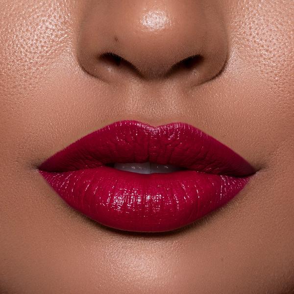 Myntra Branded Lipsticks Minimum 50% Discount Starts From Rs.150